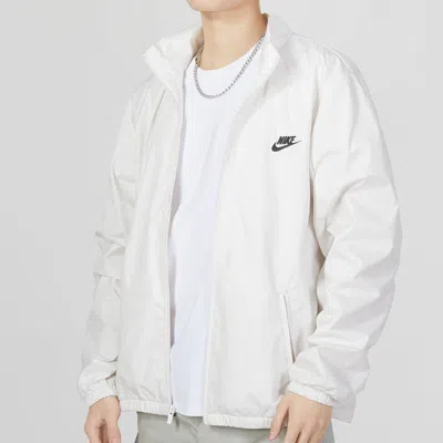 Nike Club+ Full-zip Woven Jacket In White