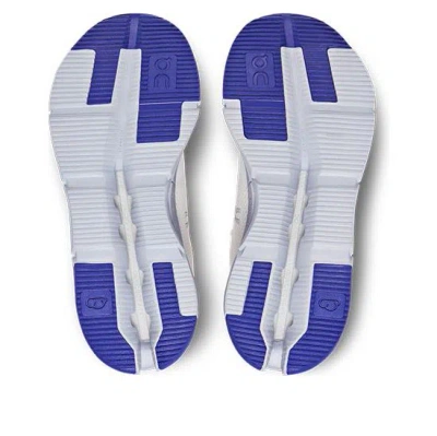 On Running Cloudnova 'undyed White Heather' In Multi