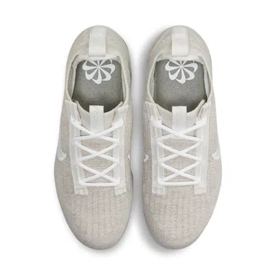 Nike (wmns)  Air Vapormax 2021 Flyknit 'light Bone' In Gray