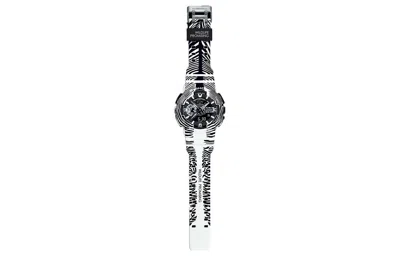 Casio G-shock Analog-digital 'white' In Metallic