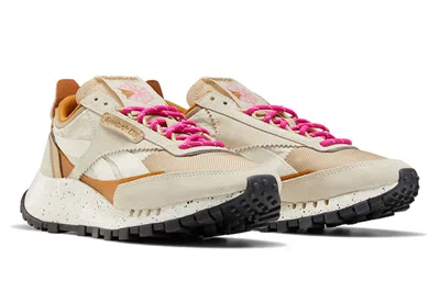 Reebok (wmns)  Classic Leather Legacy Running Shoes Beige/brown