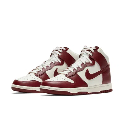 Nike Dunk High-top Sneakers
