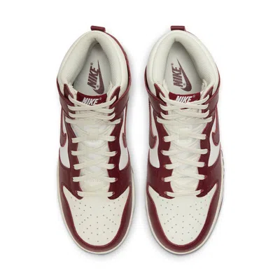 Nike Dunk High-top Sneakers