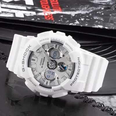 Casio G-shock Analog-digital 'white' In Neutral