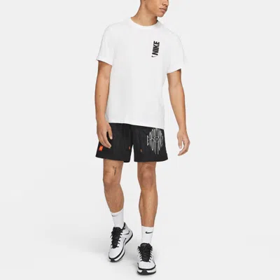 Nike Men's  Embroidered Logo Breathable Sports Shorts Black