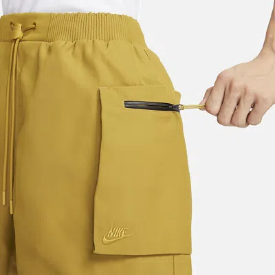 Nike Nsw Tech Pack Woven Utility Shorts 'mustard Yellow'