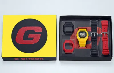 Casio G-shock Digital 'yellow'