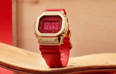 Casio G-shock Square 'red'