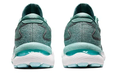 Asics (wmns)  Gel-nimbus 24 'sage'