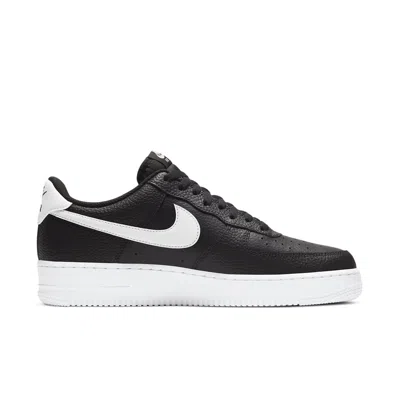 Nike Air Force 1 07 Sneakers In Black Leather