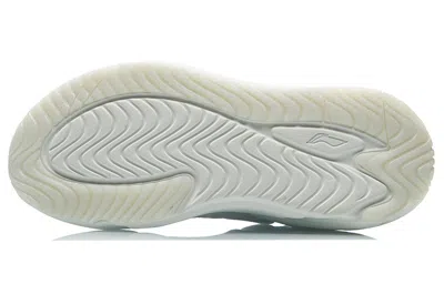 Li-ning (wmns)  001 Ti 'beige' In White