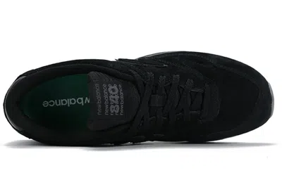 New Balance 840 Series Black