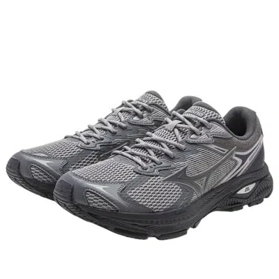 Mizuno Racer V2 'dark Grey' In Gray