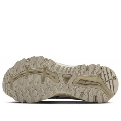 Mizuno Racer Adv 'cream Beige Grey' In Gray