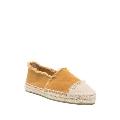 Castaã±er Round Toe Flat Shoes