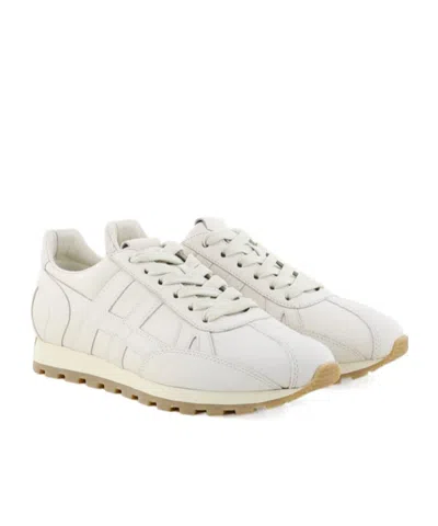 Hogan Round Toe Low-top Sneakers