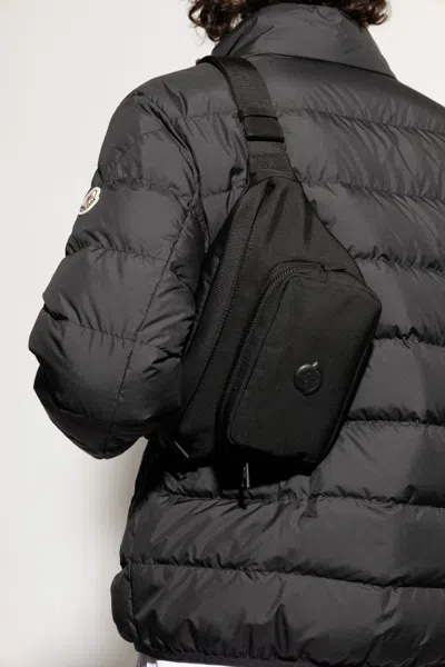 Moncler Logo Patch Zipped Belt Bag
