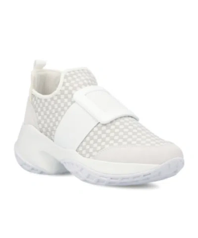 Roger Vivier Round Toe Low Cut Casual Shoes