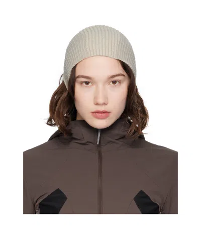 Roa Wavy Bonnet Hat