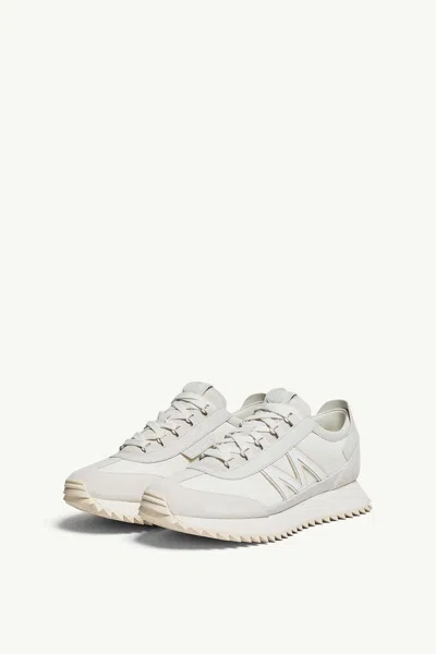 Moncler Sneakers Pacey2 En Daim Et Nubuck In White