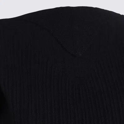 Rick Owens Fitted Silhouette Ribbed Crewneck Knitwear In Black