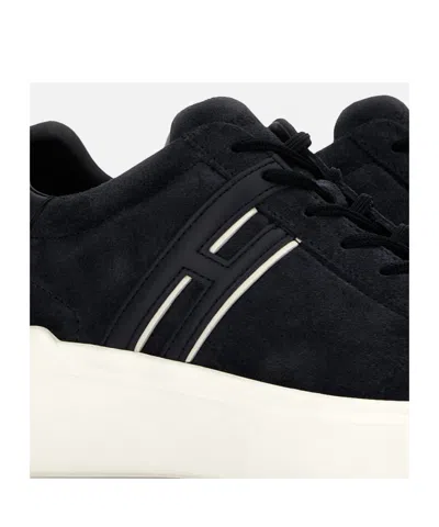 Hogan Black Leather Sneakers With Logo-embellished Side Panels In Black