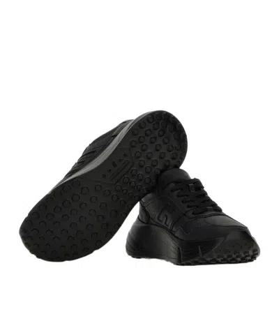 Hogan Woman Chunky Sneakers In Black