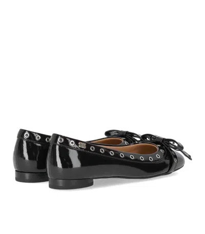 Ganni Black Patent Ballet Flat Shoe With Bows In Black