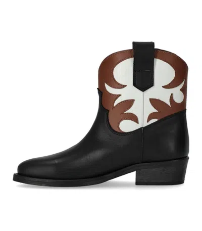 Via Roma 15 Boots In Black