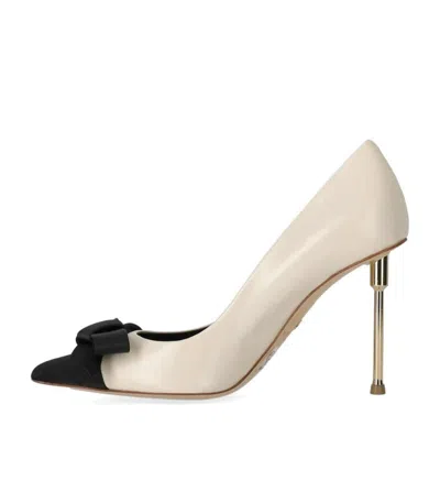 Elisabetta Franchi Butter Black Pump With Bow In Neutral