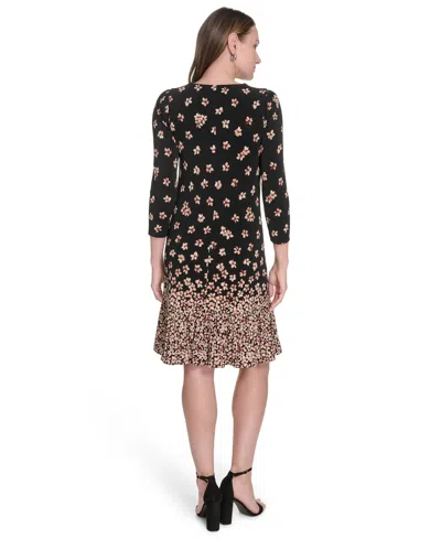Tommy Hilfiger Petites Jersey Printed Shift Dress In Black