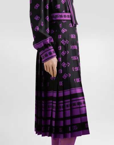 Dolce & Gabbana Dg Logo-print Long Pleated Silk Skirt In Black