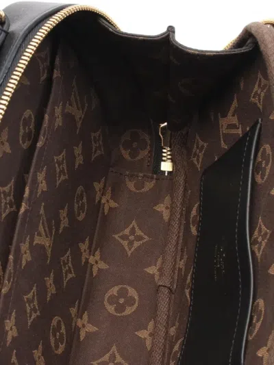 Pre-owned Louis Vuitton 2021 Leather Shoulder Bag In Black