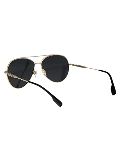 Burberry Eyewear 0be3147 Sunglasses