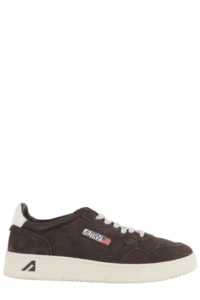 Autry Low-top Suede Sneakers With Rubber Sole And Lace-up Closure In Green