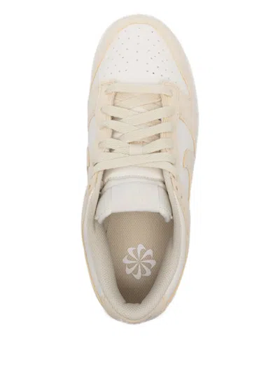 Nike Dunk Low Basketball Sneaker In Neutral