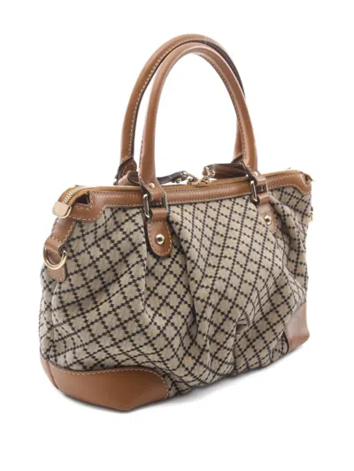Pre-owned Gucci 2000s Sukey Diamante Handbag In Brown