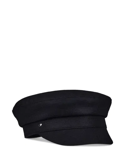 Weekend Max Mara Logo-plaque Beret In Black
