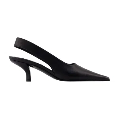 Totême Classic Leather Slingback Heels In Black