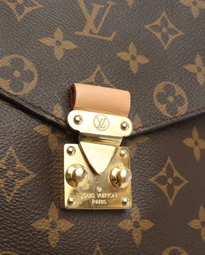 Pre-owned Louis Vuitton Monogram Pochette Metis Bag In Brown