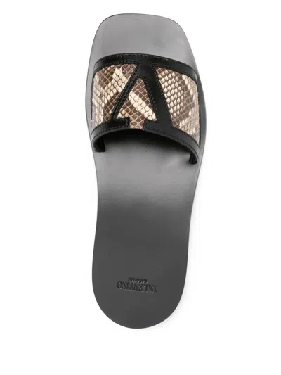 Valentino Viva Superstar Sandals In Black
