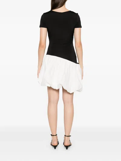 Baum Und Pferdgarten Short-sleeve Balloon-hem Dress In Black