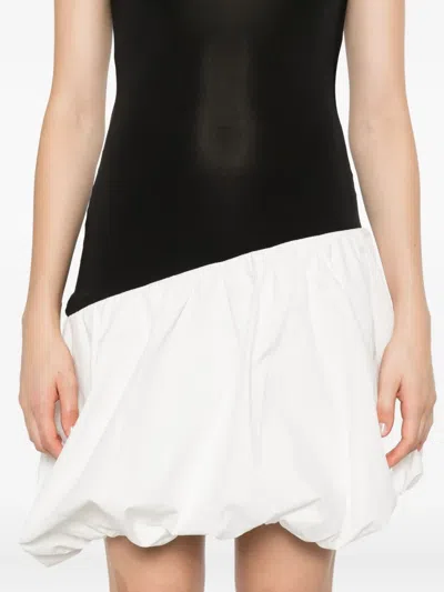 Baum Und Pferdgarten Short-sleeve Balloon-hem Dress In Black