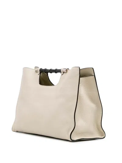 Pre-owned Gucci 2016-2024 Medium Calfskin Bamboo Daily Shopper Satchel In White