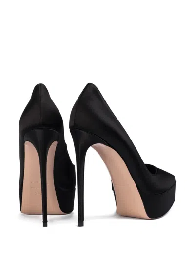 Le Silla 140mm Uma Pumps In Black