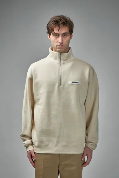 Jacquemus The Gros Grain High-collar Logo Sweatshirt In Neutral