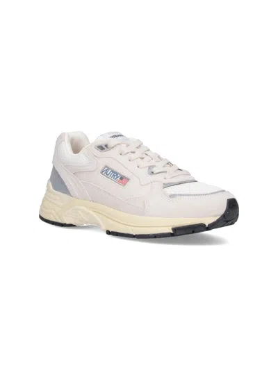 Autry Sneakers Silver In White