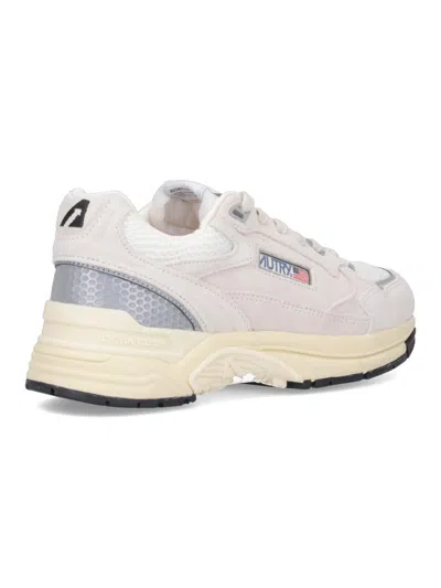 Autry Sneakers Silver In White