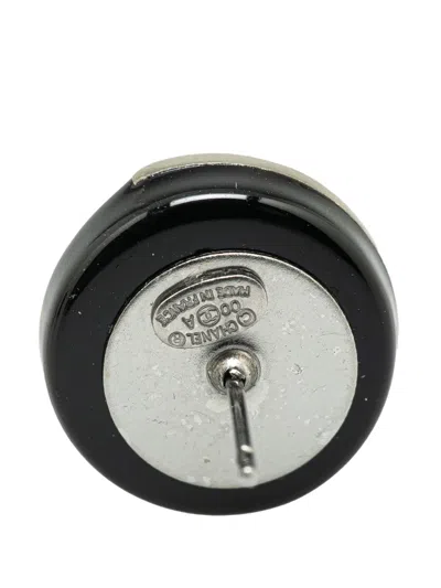 Pre-owned Chanel 2000 Silver And Resin Cc Button Push Back Earrings Costume Earrings