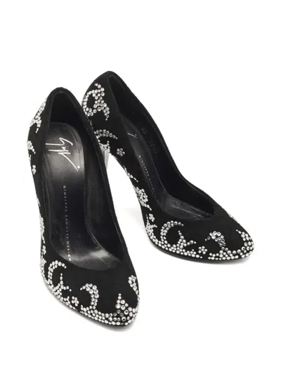 Pre-owned Giuseppe Zanotti Vintage 110mm Crystal-embellished Pumps In Black